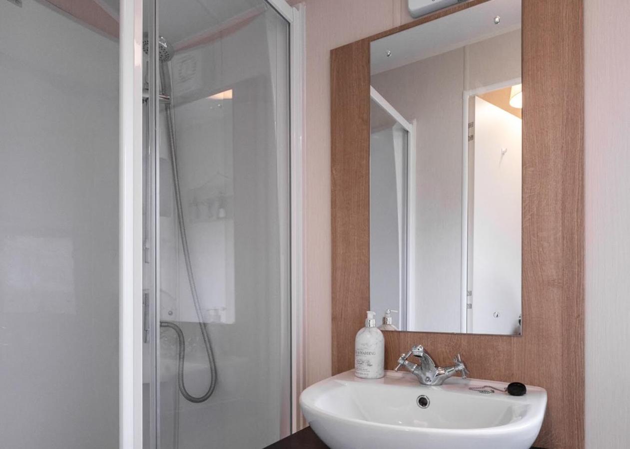 Hotel Docker Holiday Park Carnforth Exteriér fotografie